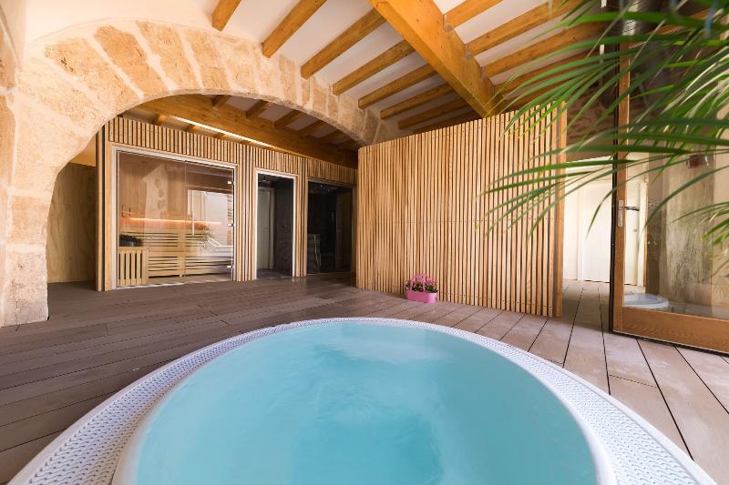 Forum Boutique & - Adults Only Hotell